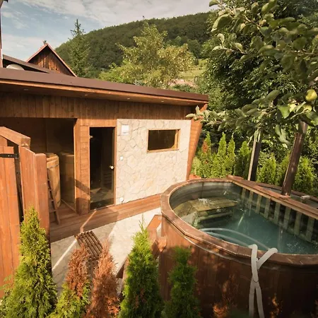 招待所 Dumbierka - B&b, Wellness, Brewery, Ebikes Mýto pod Ďumbierom
